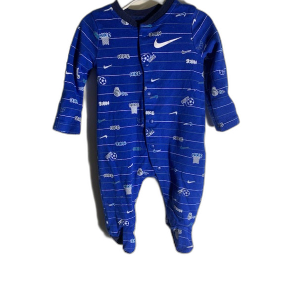 Nike Bundle Onesies (5 items) 3 Months - Picture 1 of 11